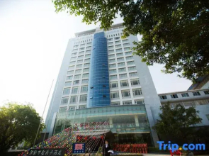 Jinding Hotel Mile