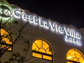 C'est La Vie Villa