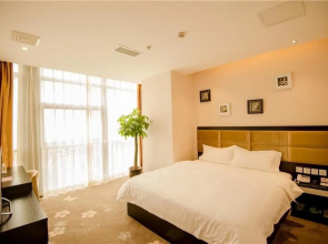 Sper 8 Hotel