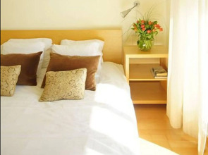 Ciutadella Park Apartments