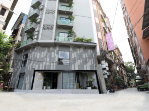 SKY HOTEL Central Phnom Penh - Rooms & Apartments