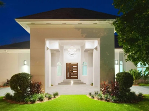 Luxury Cayman Villas