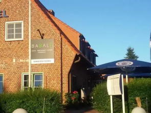 Basalt Hotel Restaurant Lounge