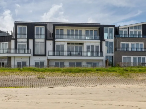 Seaside Escape, Sint-annaland