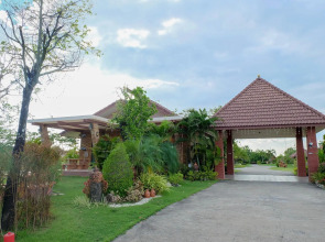 Thaisomboon Bighome Resort