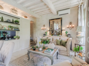 La Casina in Lucca With 2 Bedrooms and 3 Bathrooms