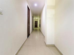 OYO 66249 Hotel Param Residency