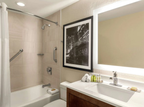 DoubleTree by Hilton Hotel Orlando Downtown