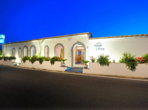 Hotel Il Pino