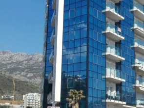 Apartman Staklena kula