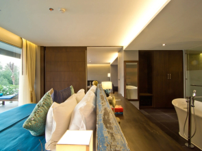 Le Coral Beach Resort and Cafe