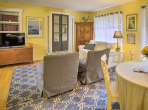 Bainbridge Island Abode < 1 Mi to Winslow!