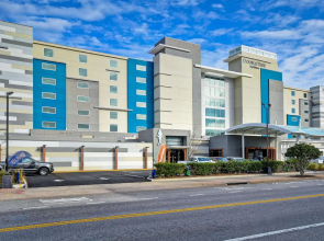 DoubleTree by Hilton Virginia Beach Oceanfront South