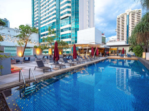 Park Plaza Bangkok Soi 18
