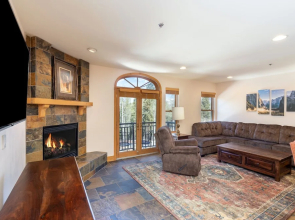 Bear Creek Lodge 208 2 Bedroom Condo by Alpine Lodging Telluride