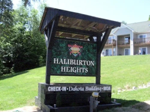 GEOHoliday at Haliburton Heights, Haliburton, Canada