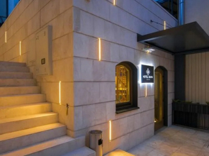 Hotel Sana