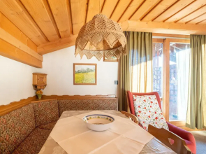 Spacious Holiday Apartment With Terrace In Bad Kleinkirchheim / Carinthia