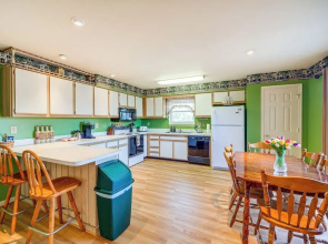 Kitty Hawk Vacation Rental: 1 Mi to Beaches!