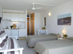 Apartamentos Sabina Playa
