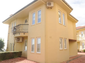Gold City 3 bedroom Villa 1
