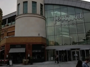 Luxury One Bedroom Apartment