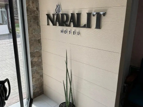Hotel Naralit