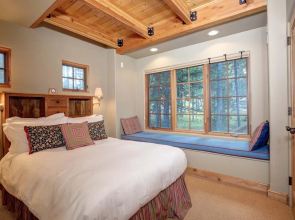 38a Cowboy Heaven 4 Bedroom Home by Moonlight Basin Lodging