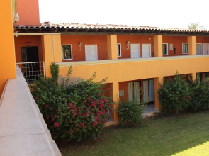 HotelCo Inn