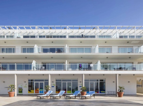 The Beachfront Praia D'el Rey Golf & Beach Resort