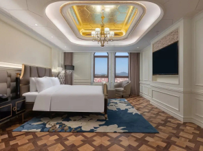 Wyndham Taian West