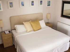 The White Horse Hotel