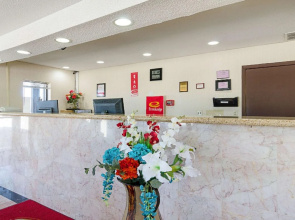 Econo Lodge McPherson