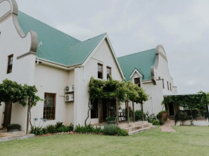 CANA Vineyard Guesthouse