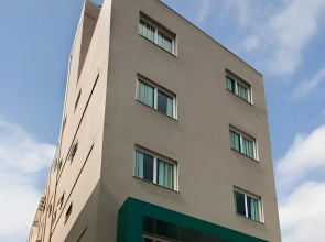 Garibaldi Business Hotel