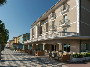 Hotel De la Ville