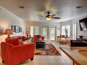 Guadalupe River Nut House WW i203