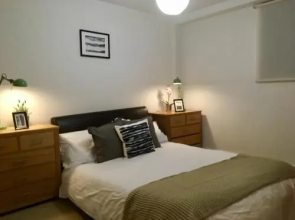 Central Luxury Apartment