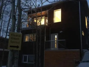 Kluane Green Sprout Vacation Home