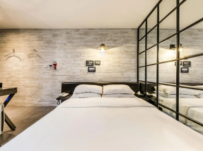 HERTZ Hotel