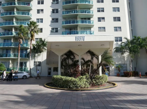 Collins Avenue Apartment