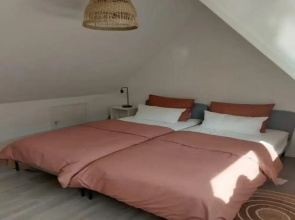 Cosy Furnished Holiday Home
