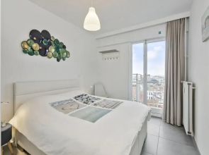 Apartment in Blankenberge With Sea Views