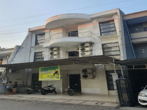 Hotel O MUMU HOMESTAYNearCarnival Park Surabaya