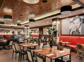 El Cortez Hotel and Casino - 21 and Over