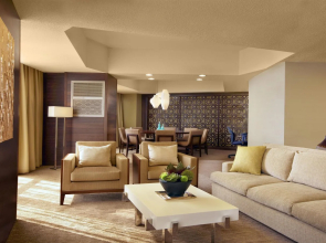 The Westin Bonaventure Hotel and Suites, Los Angeles