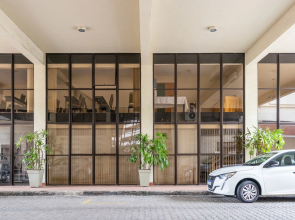 Dexter Hotel