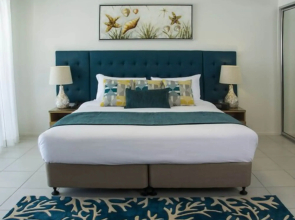 1770 Lagoons Central Apartment Resort