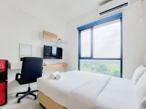 Homey And Cozy Studio Sky House Alam Sutera Apartment