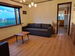 Klambrasel Guesthouse